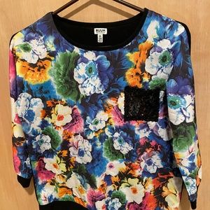 RUUM Girl’s Size 14 Pretty floral top